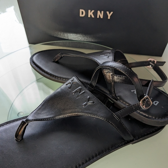 DKNY solar sandals, NWOT size 9 - Picture 9 of 16